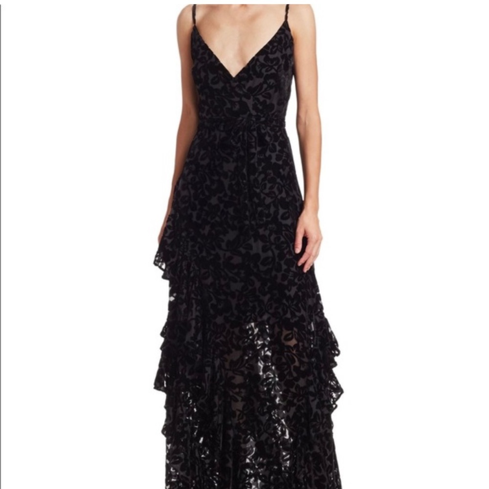 ML Monique Lhuillier black gown prom dress size 8